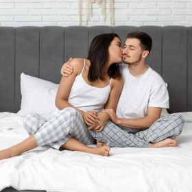 Ünnepi stressz és intimitás: hogyan hat a párkapcsolatra, és mit érdemes tudni a Kamagra rendelés ka